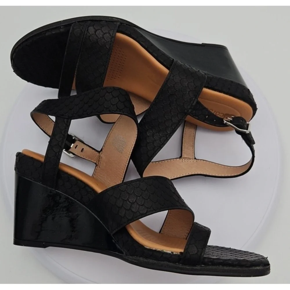 CC Corso Como NASHILA Black Leather W/7.5 Snake Accent Wedge Strappy Sandal NWOB